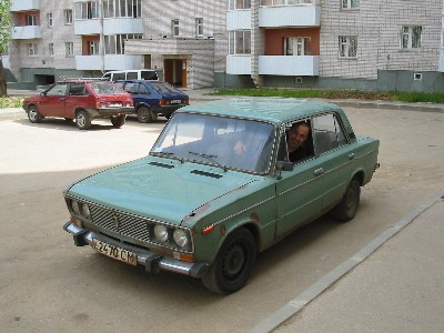 шестёрка жигули lada
ржавая 2106